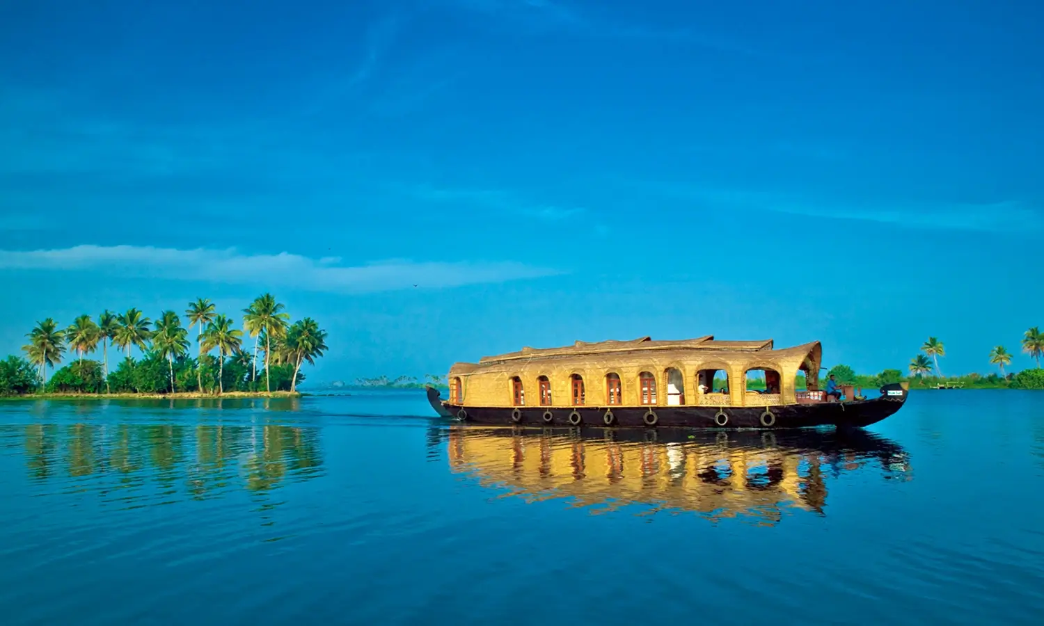 Best Places to Visit in India - Houseboat in Kerala, India