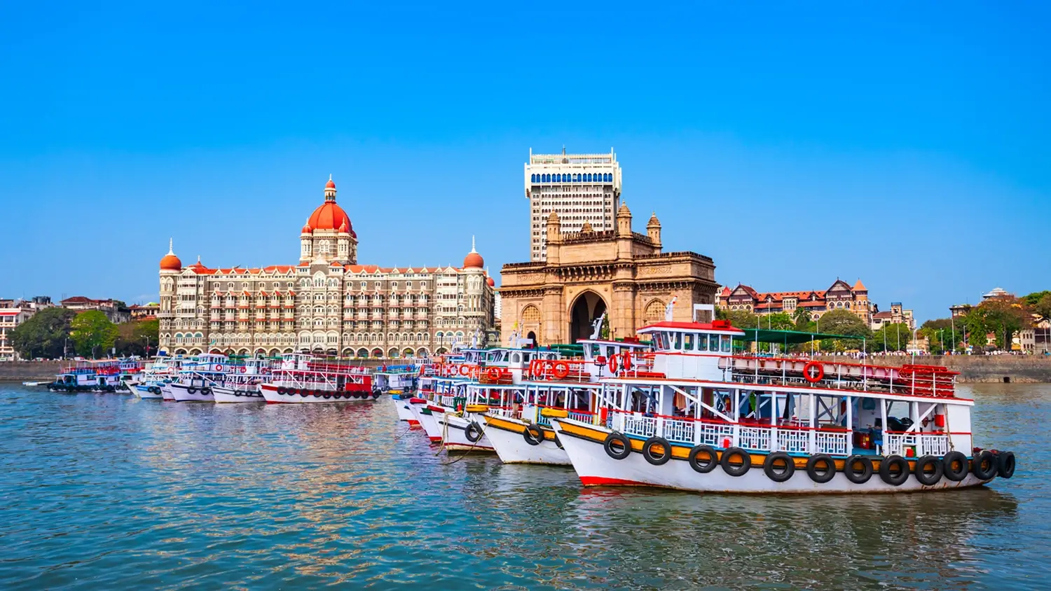 Gateway of India, mumbai - Popular Tourist Destination in India