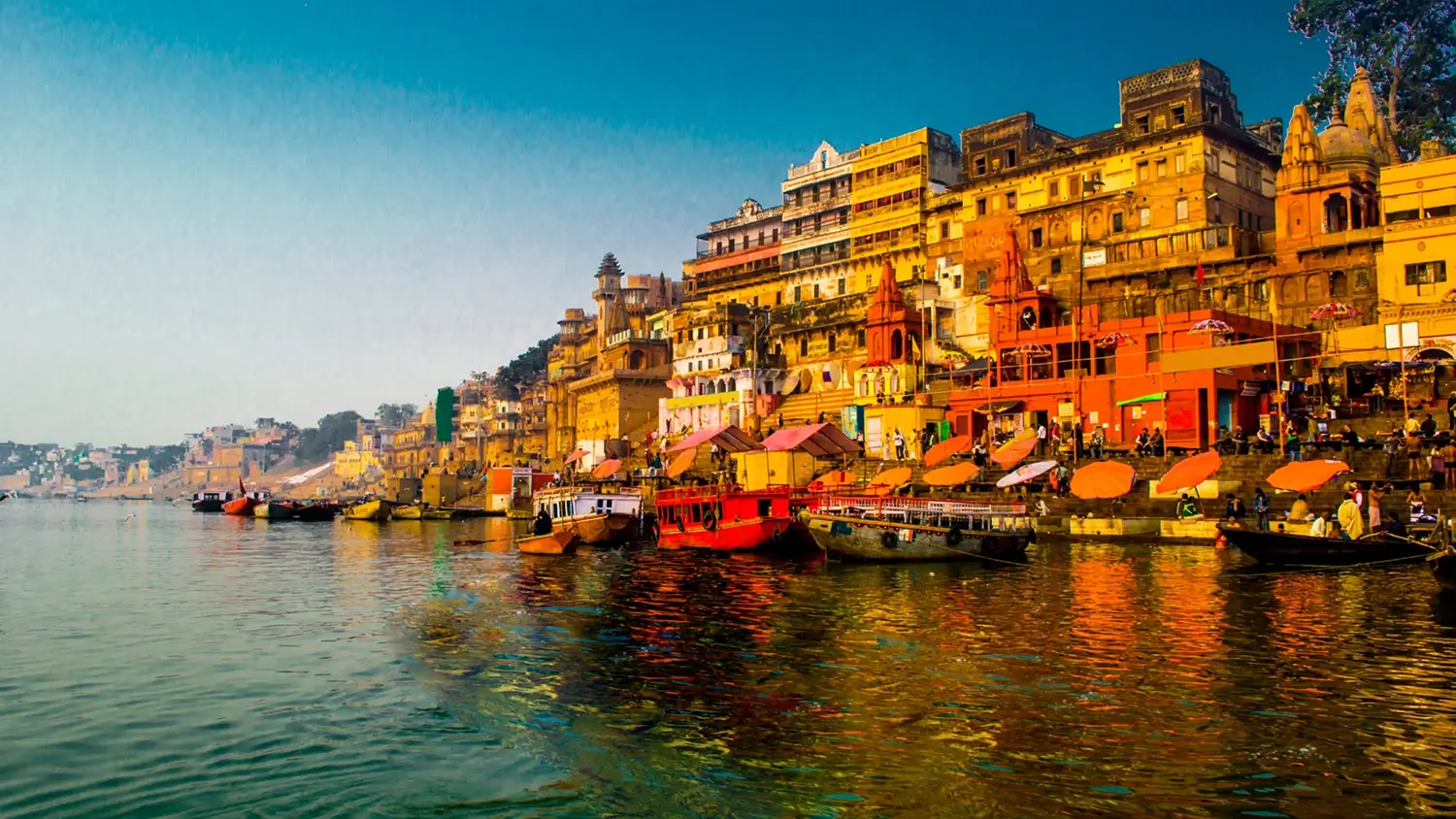 Ghat, varanasi - Popular Tourist Destination in India